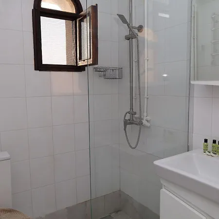 Szálloda Molon Lave