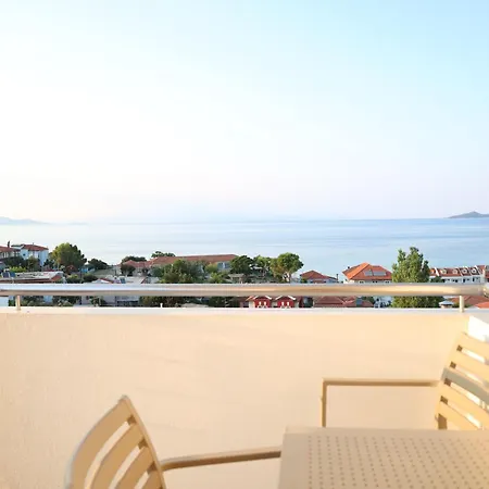 Hotel Molon Lave
